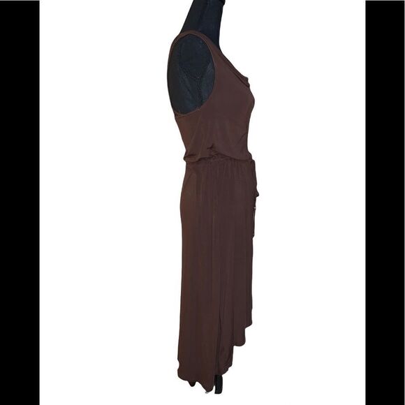 Brown Dress - Picture 3 of 6